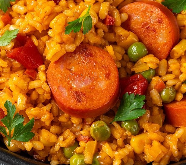 Arroz con chorizo español